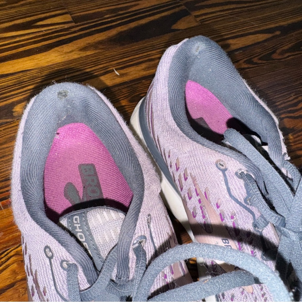 Brooks Women's Lavender Athletic Shoes - Picture 3 of 6